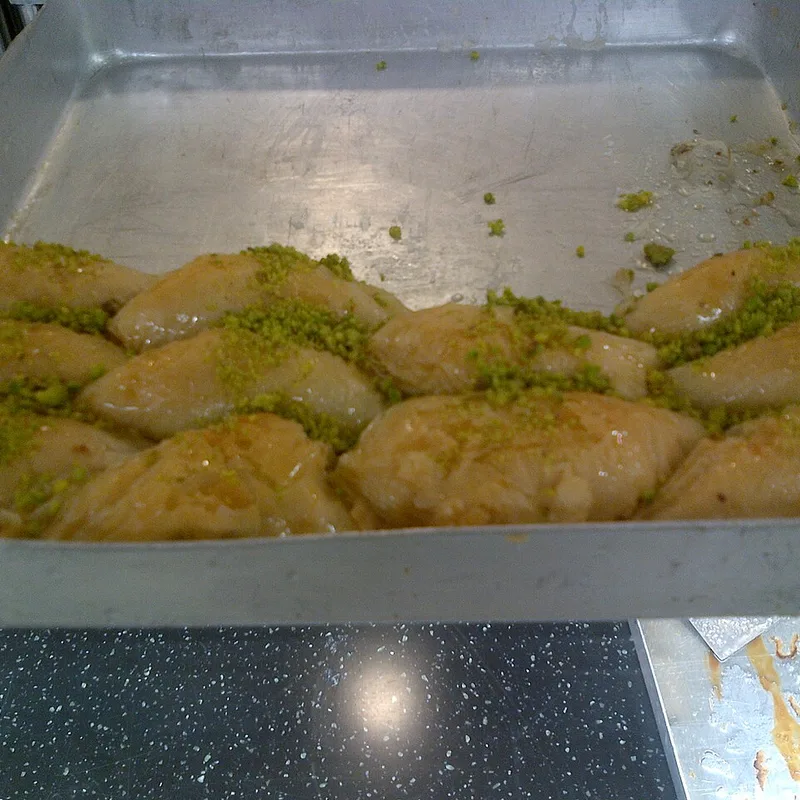 بقلاوة